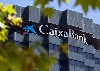 CaixaBank ofrece hipotecas con aval del ICO