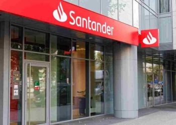 Razones detrás del bloqueo de cuentas en Banco Santander
