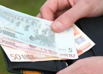 Nueva ayuda de 700€ con la tarjeta monedero